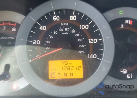 2011 Toyota Rav4 из США, поврежденный, VIN 2T3BF4DV2BW158357